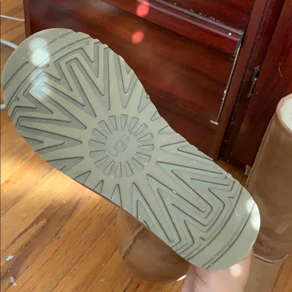 Chestnut tall ugg II boots - Picture 8 of 8